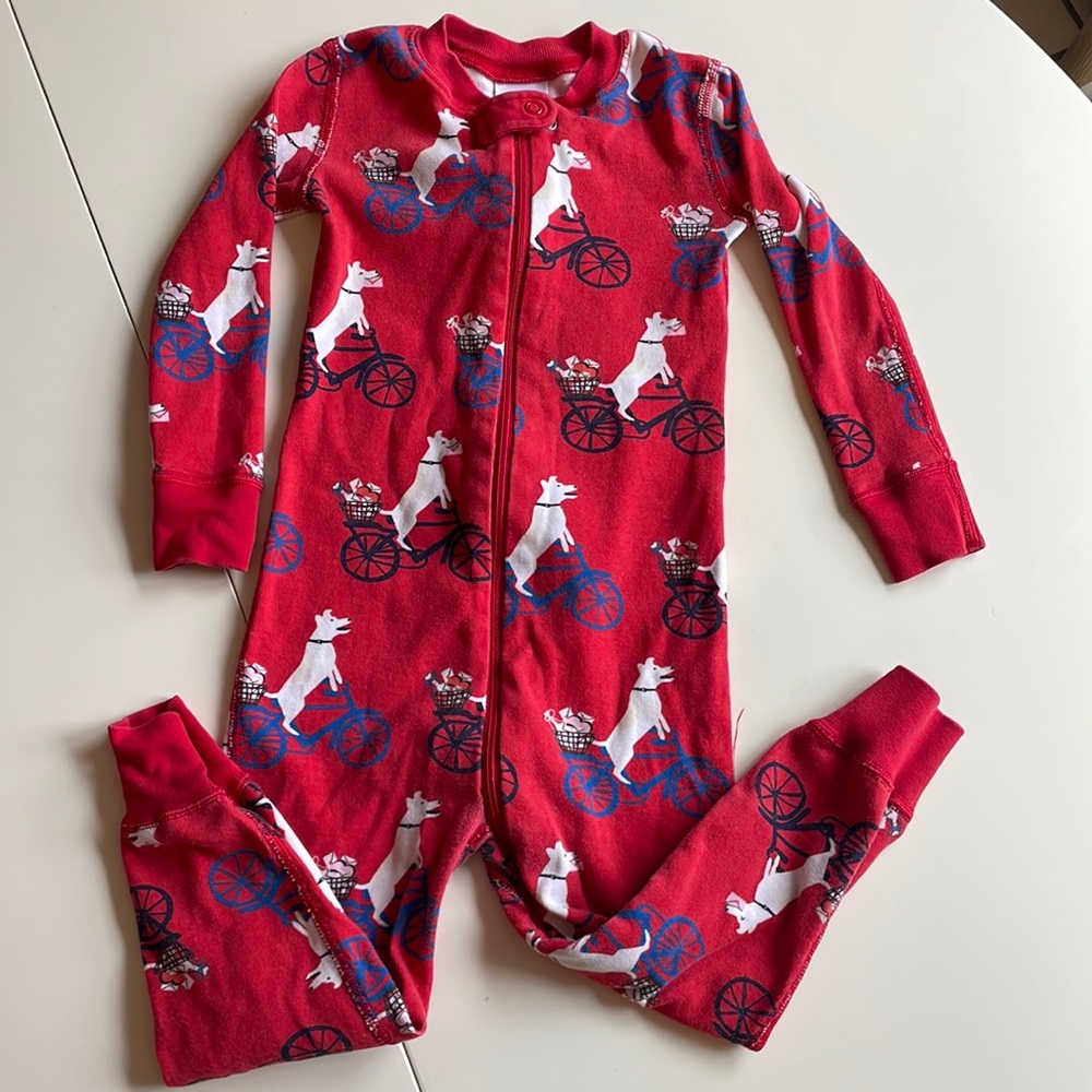 Hanna Andersson Valentines Day pajamas, size 90/3T